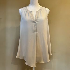 Cream Business Casual Blouse Size Medium